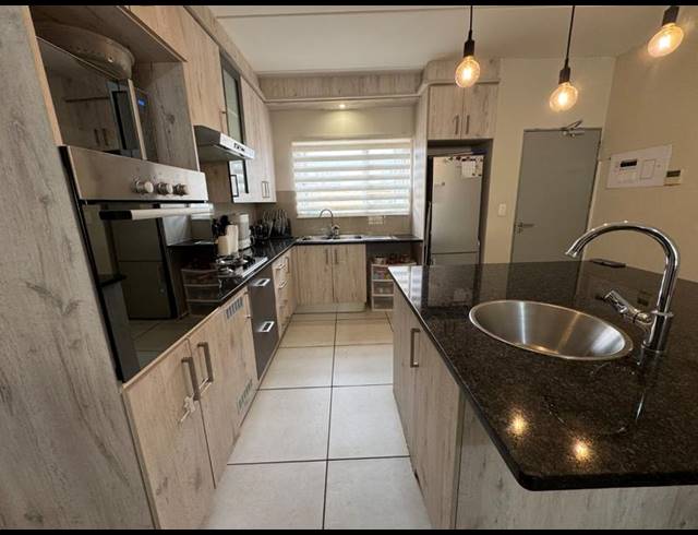 3 BEDROOM PROPERTY TO RENT IN NORTH RIDING